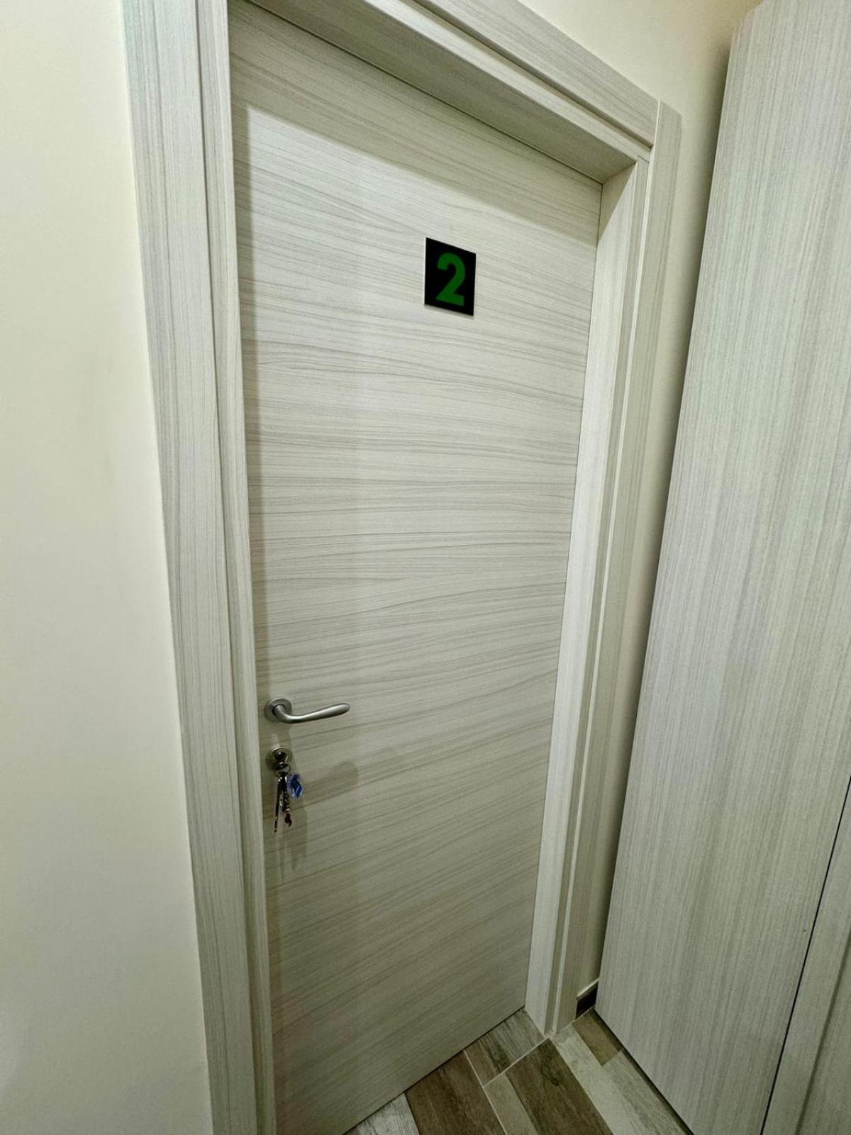 Punto House Ferrovia Hotel Naples Luaran gambar