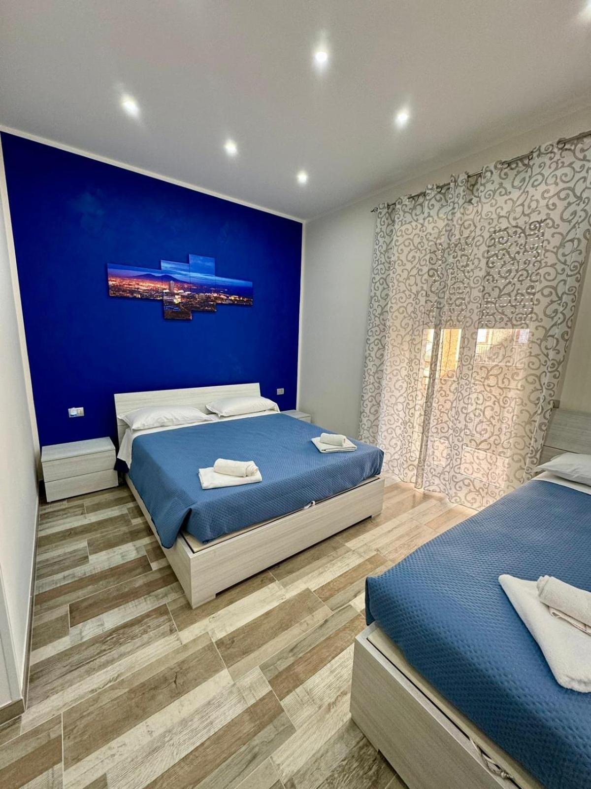 Punto House Ferrovia Hotel Naples Luaran gambar
